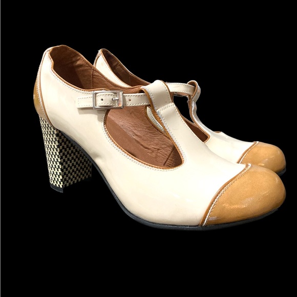 Mod Shoes The Dusty In Cream & Coffee
Patent Leather - Ladies Retro size 36 - Picture 8 of 12